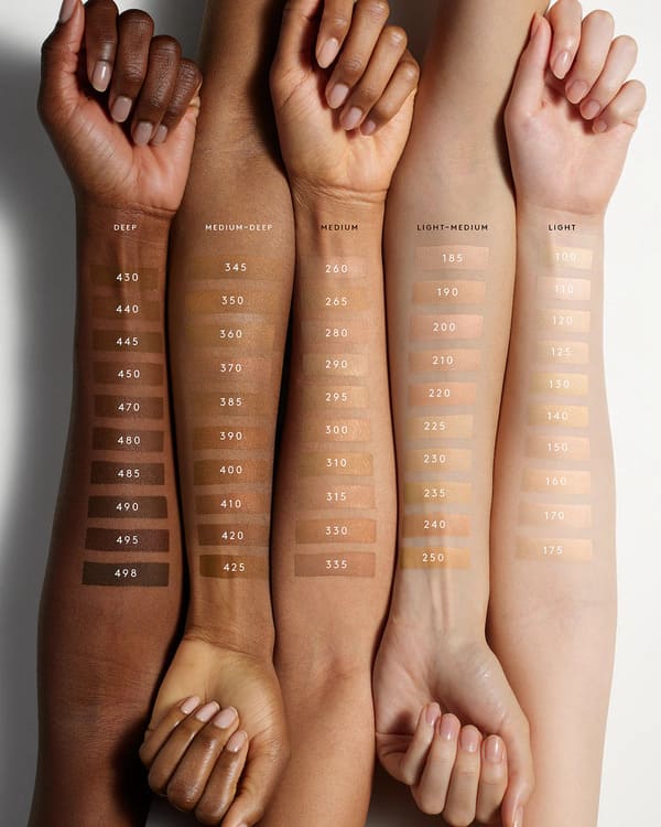 Soft'lit Naturally Luminous Longwear Foundation
