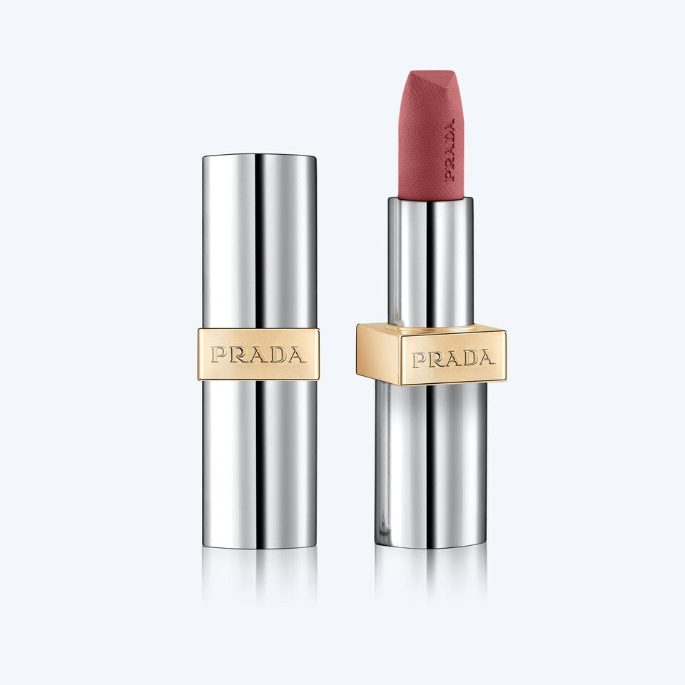 Prada Monochrome Hyper Matte Lipstick -
P59_Amarena