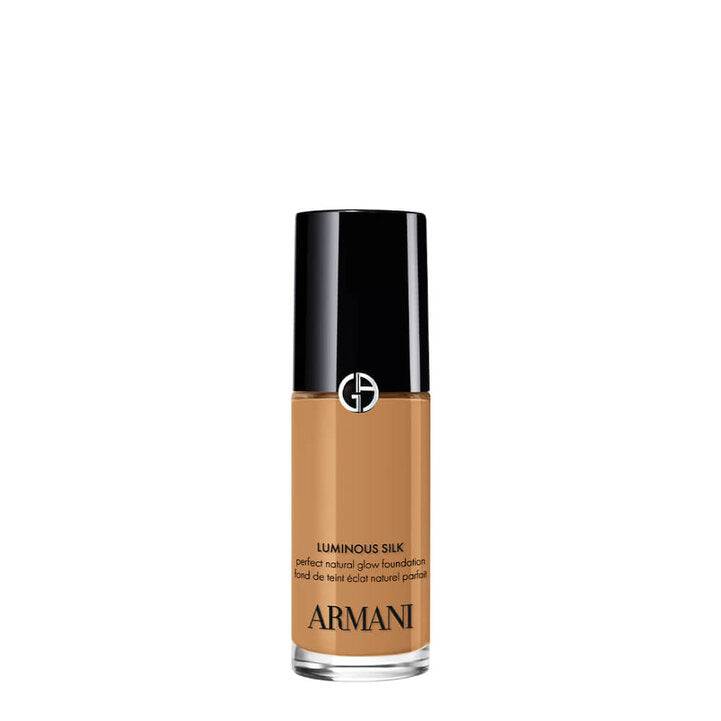 Armani Luminous Silk Foundation