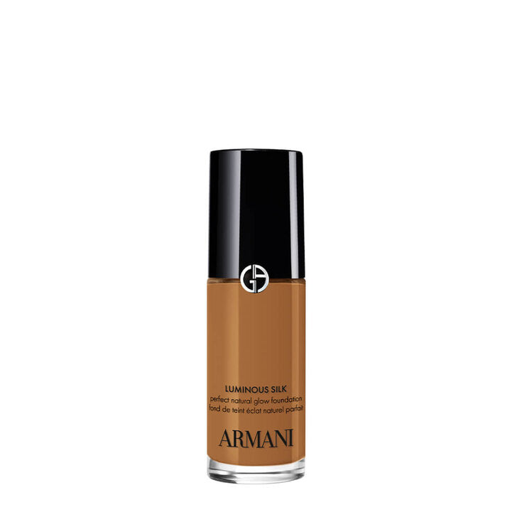 Armani Luminous Silk Foundation