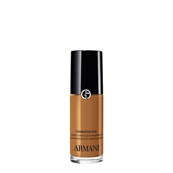 Armani Luminous Silk Foundation