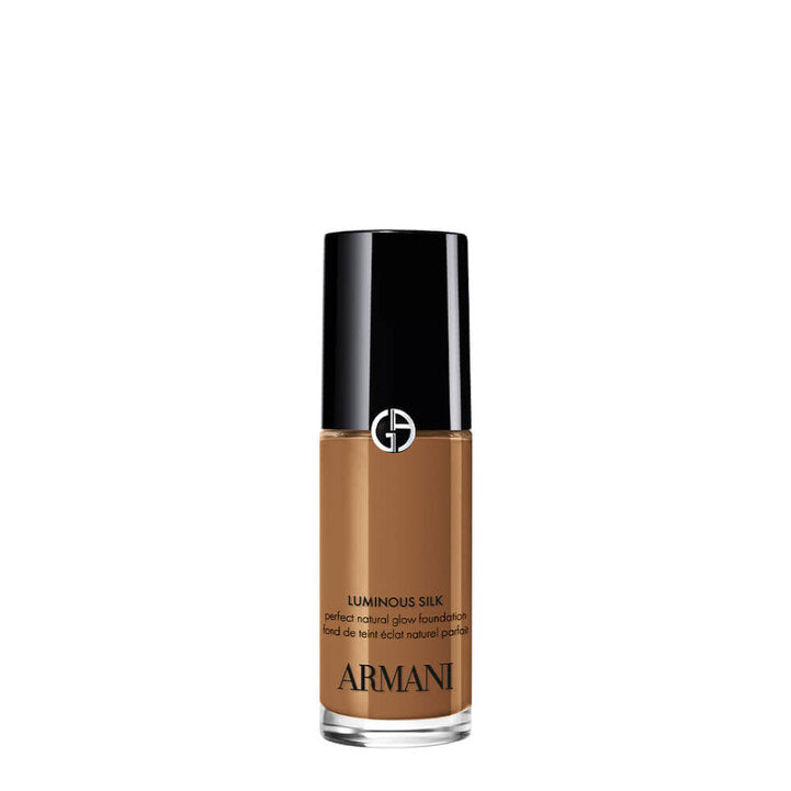 Armani Luminous Silk Foundation