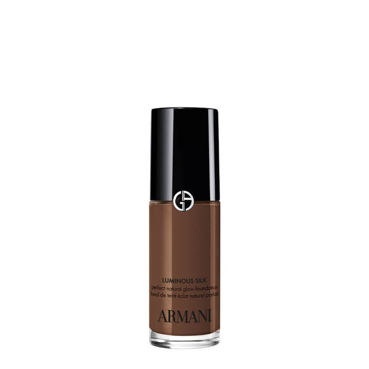 Armani Luminous Silk Foundation