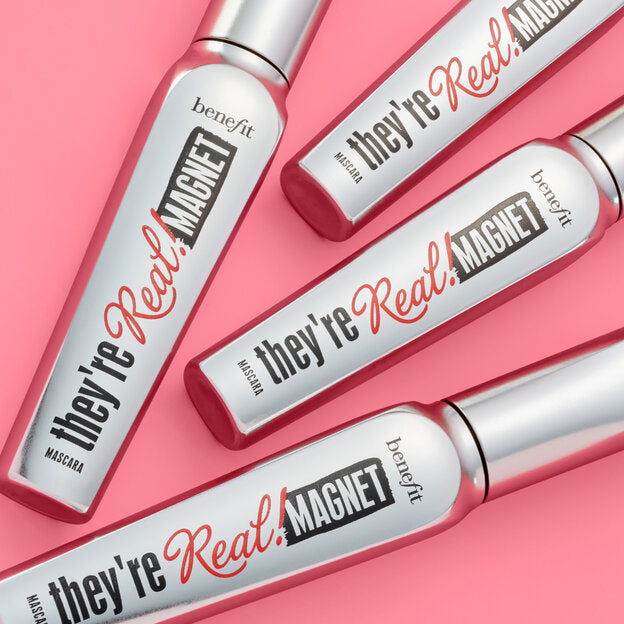Benefit They_re Real Magnet Extreme Lengthening and Powerful Lifting Mascara-Super charged Black Primary 1