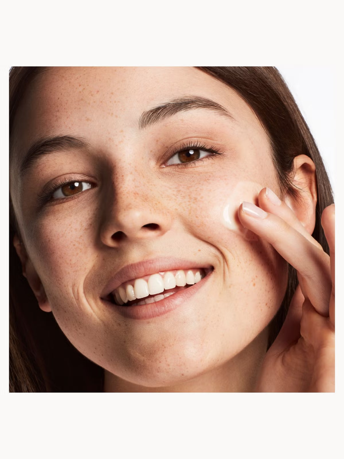Clinique Dramatically Different Moisturising Gel Primary 1