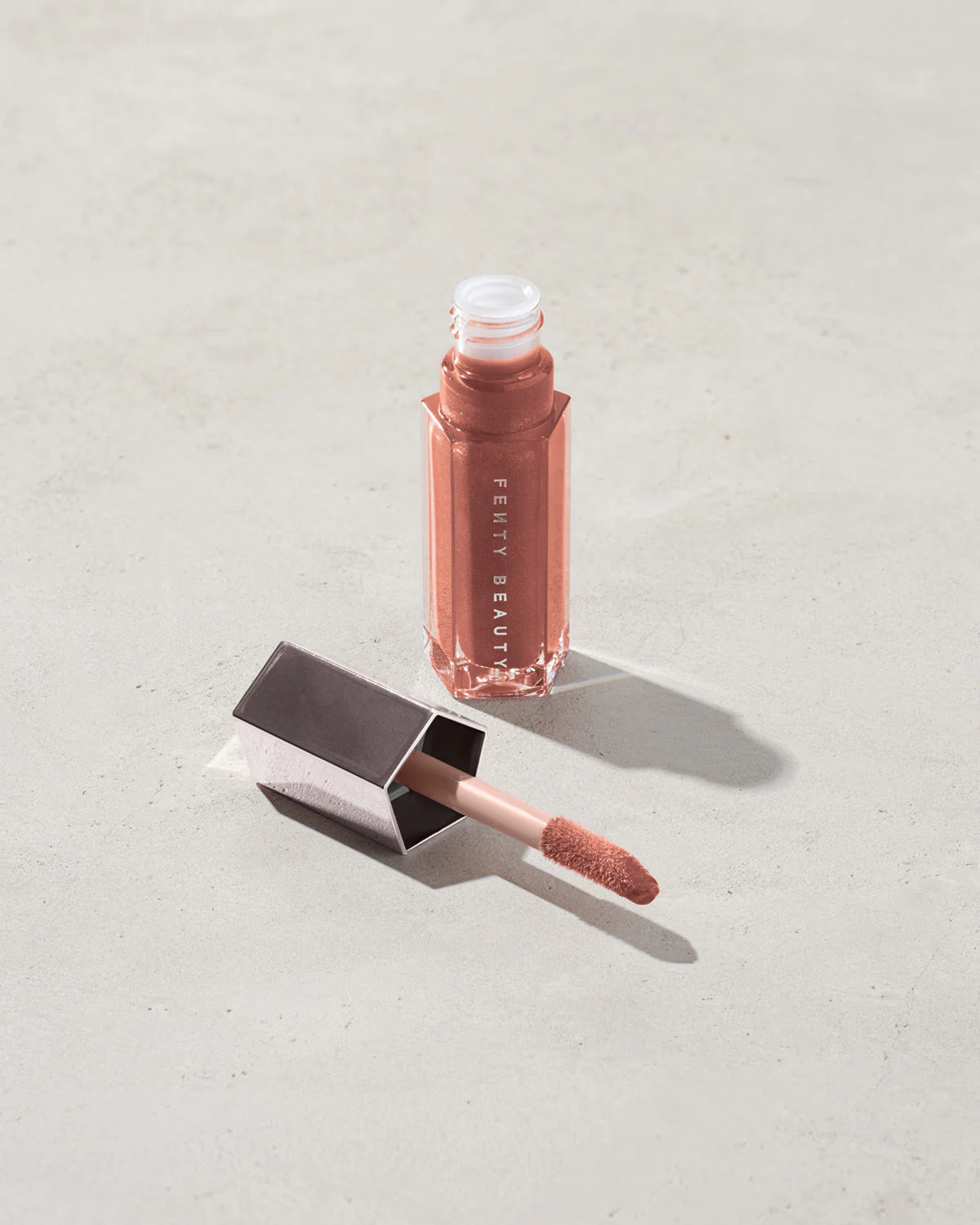 Fenty Beauty Gloss Bomb Universal Lip Luminizer - Fenty_Glow